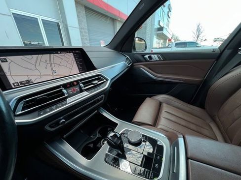 Used 2019 BMW X5 xDrive40i w/ Convenience Package image 17