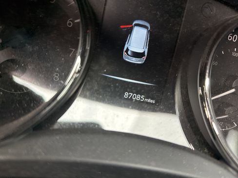 Used 2017 Nissan Rogue SV w/ SV Premium Package AWD/4WD image 3