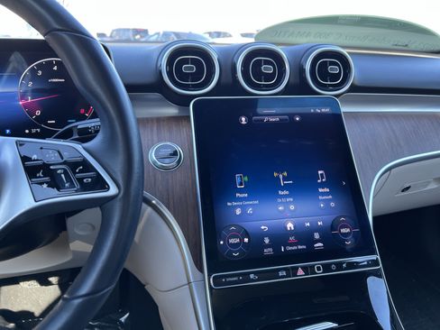 Used 2023 Mercedes-Benz C 300 C 300 image 18