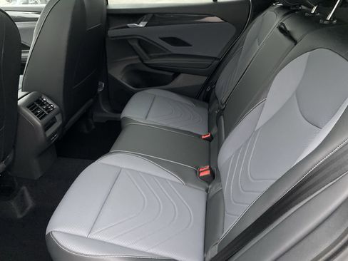 New 2025 Volkswagen Tiguan SE R-Line image 24