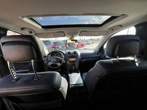 Used 2010 Mercedes-Benz ML 350 2WD w/ Premium 2 Pkg image 19
