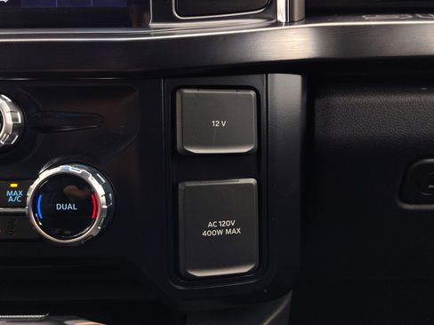 New 2026 Ford F350 Lariat w/ Black Appearance Package AWD/4WD image 39