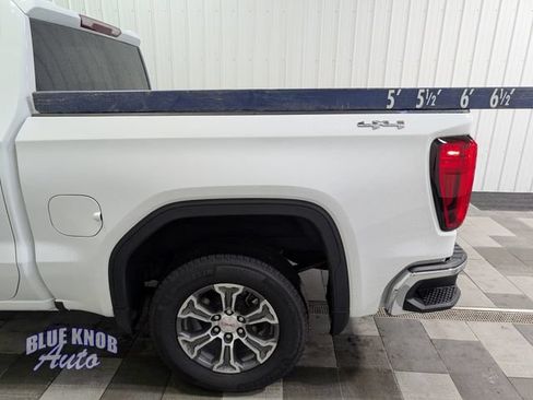 Used 2026 GMC Sierra 1500 SLT AWD/4WD image 3