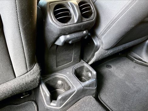 Used 2021 Jeep Wrangler Unlimited Sport w/ Cold Weather Group image 33