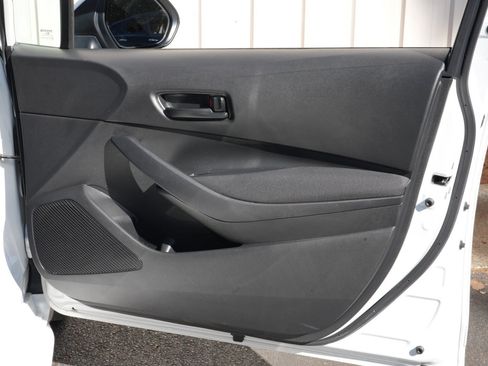 Used 2023 Toyota Corolla LE w/ Carpet Mat Package (TMS) FWD image 37
