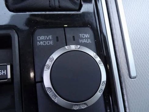 Used 2023 Toyota Sequoia Limited image 16