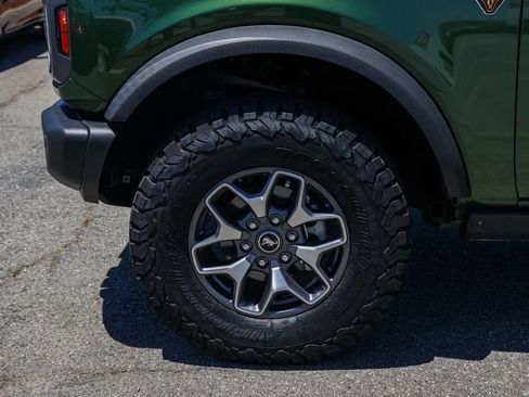 Used 2023 Ford Bronco Badlands AWD/4WD image 11