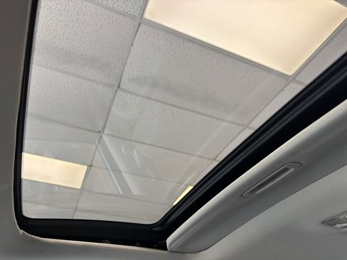 Used 2010 Honda CR-V EX-L image 18