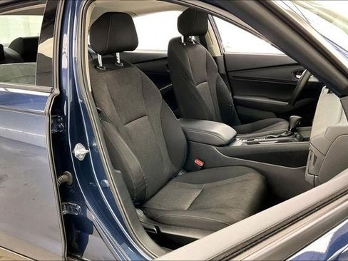 Certified 2024 Honda Accord EX image 7
