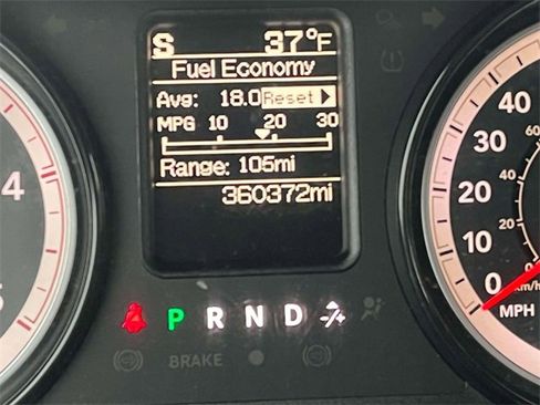 Used 2017 RAM 2500 Tradesman w/ Chrome Appearance Group image 34