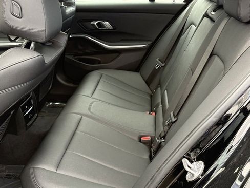 Used 2021 BMW 330i Sedan w/ Driving Assistance Package image 31