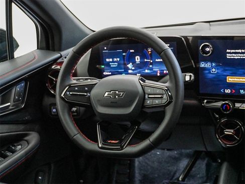 New 2026 Chevrolet Blazer EV RS image 18