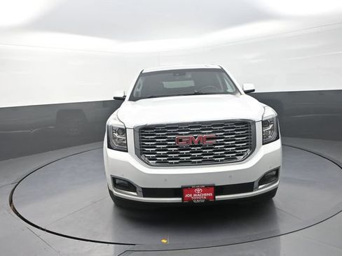 Used 2019 GMC Yukon XL Denali image 33