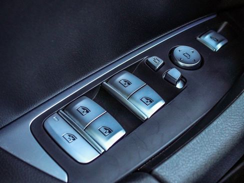 Used 2022 BMW X3 xDrive30i w/ Convenience Package image 10