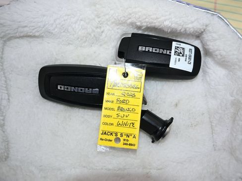 Used 2023 Ford Bronco Sport Outer Banks w/ Tech Package AWD/4WD image 30