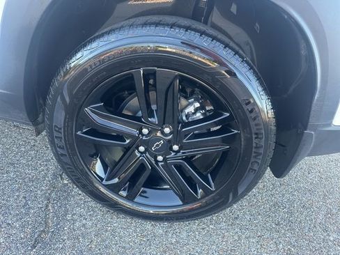 Used 2025 Chevrolet Trax ACTIV w/ Driver Confidence Package image 10