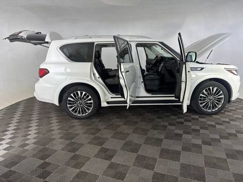 Used 2019 INFINITI QX80 Luxe w/ 22" Wheel Package AWD/4WD image 17