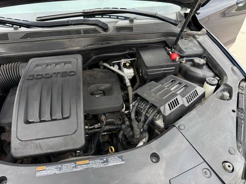 Used 2017 Chevrolet Equinox LT w/ Convenience Package FWD image 32