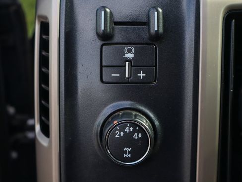 Used 2016 GMC Sierra 2500 Denali w/ Duramax Plus Package image 23