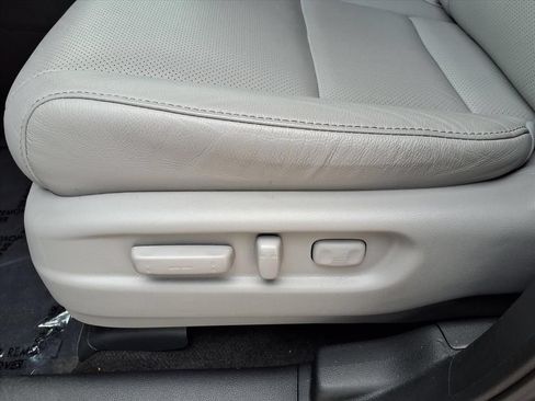 Used 2024 Honda Passport EX-L image 21