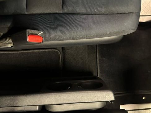 Used 2010 Honda CR-V LX image 19