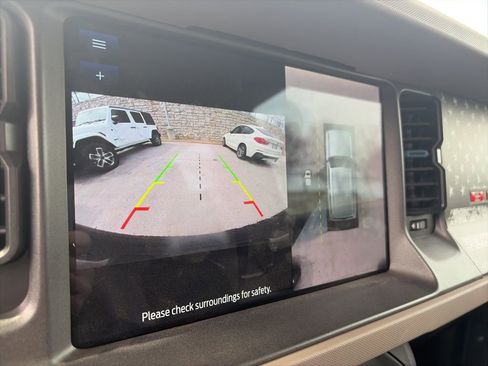 Used 2024 Ford Bronco Wildtrak image 16