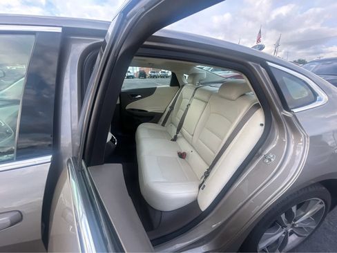 Used 2024 Chevrolet Malibu LT image 8