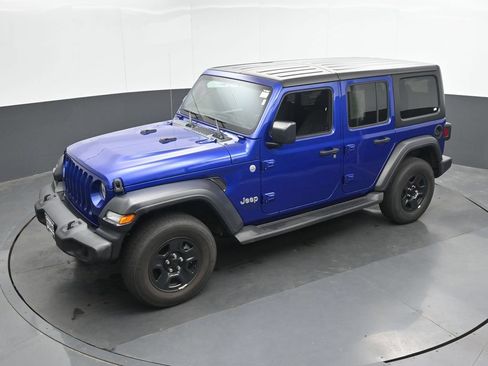 Used 2018 Jeep Wrangler Unlimited Sport AWD/4WD image 35