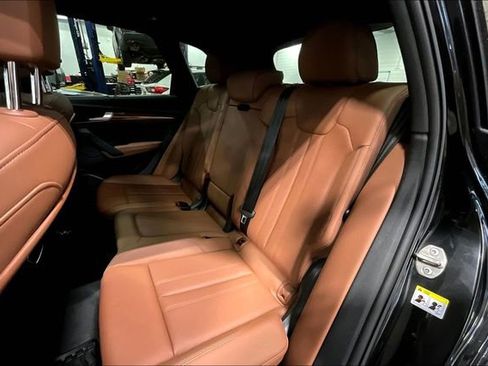 Used 2023 Audi Q5 2.0T Premium Plus w/ Premium Plus Package AWD/4WD image 26