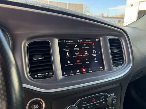 Used 2022 Dodge Charger SXT w/ Blacktop Package AWD/4WD image 26