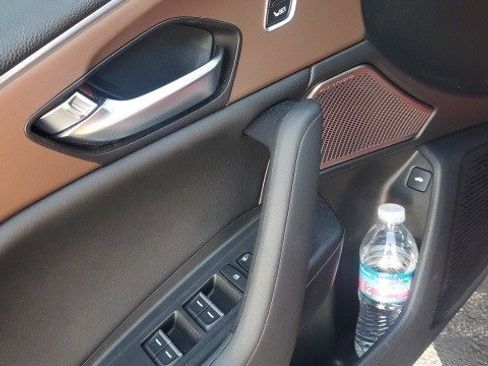 Used 2021 Acura TLX w/ Technology Package image 8