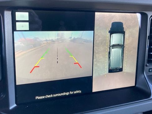 Used 2023 Ford Bronco Badlands w/ Sasquatch Package image 23