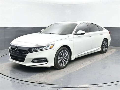 Used 2019 Honda Accord Touring image 5