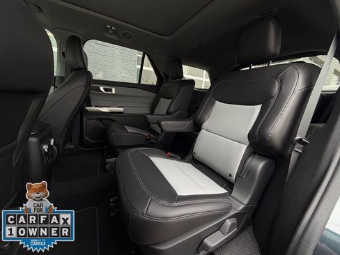 Used 2023 Ford Explorer XLT w/ Equipment Group 202A image 21