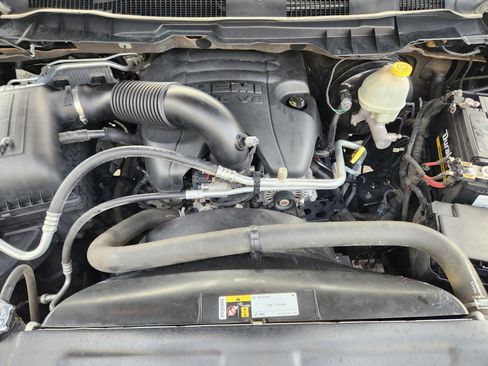 Used 2015 RAM 1500 Sport w/ Black Ram 1500 Sport Group image 25