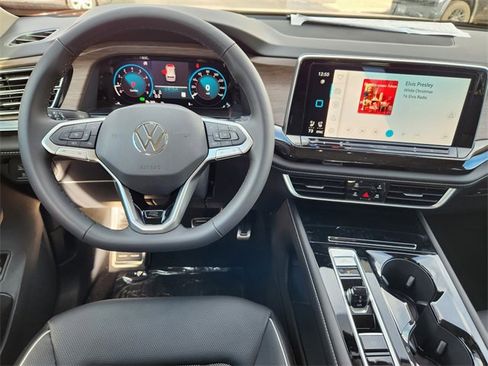 New 2026 Volkswagen Atlas SEL Premium R-Line image 23