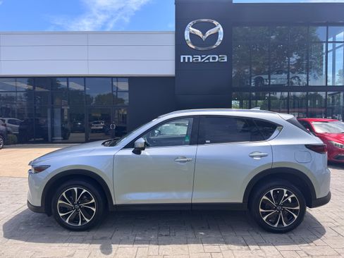 Certified 2023 MAZDA CX-5 AWD 2.5 S w/ Premium Plus Pkg image 4