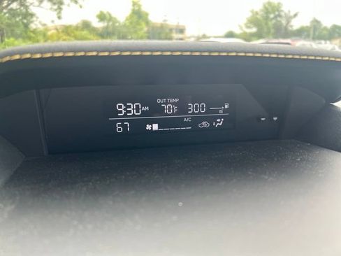 Certified 2023 Subaru Crosstrek 2.5i Sport AWD/4WD image 23
