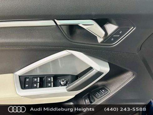 Certified 2025 Audi Q3 2.0T Premium w/ Convenience Package image 26