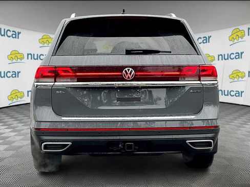 New 2026 Volkswagen Atlas SEL image 6