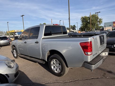 Used 2006 Nissan Titan XE RWD image 3