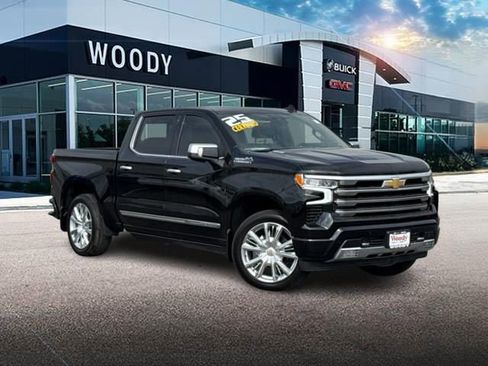 Certified 2025 Chevrolet Silverado 1500 High Country w/ High Country Premium Package image 1