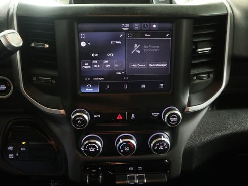 Used 2022 RAM 2500 Big Horn image 21