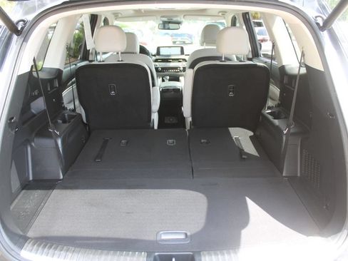 Used 2022 Kia Telluride SX w/ Towing Package FWD image 10