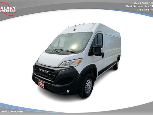 Used 2025 RAM ProMaster 3500 w/ Convenience Group FWD image 1