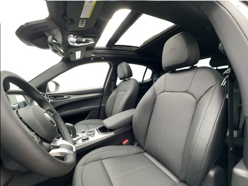 New 2026 Alfa Romeo Stelvio Sprint w/ Convenience Package AWD/4WD image 21