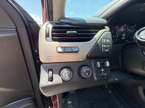 Used 2020 GMC Yukon Denali AWD/4WD image 14