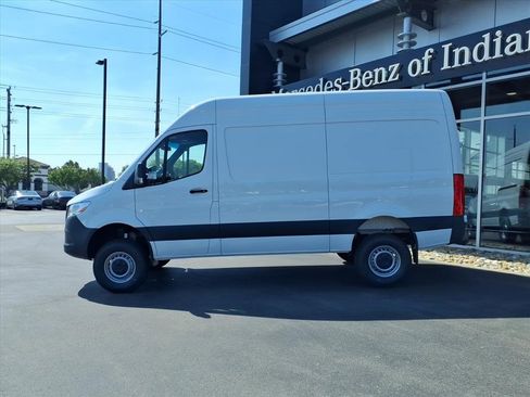 New 2025 Mercedes-Benz Sprinter 2500 image 3