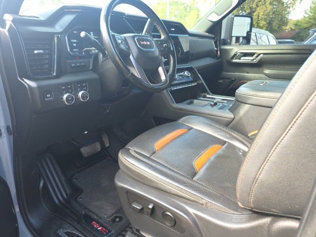 Used 2025 GMC Sierra 2500 AT4 w/ AT4 Premium Plus Package AWD/4WD image 19