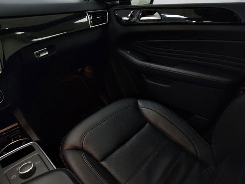 Used 2018 Mercedes-Benz GLE 350 image 24